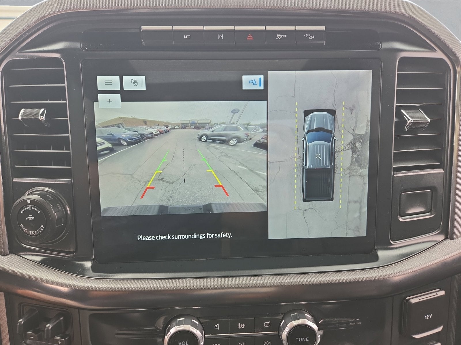 2022 Ford F-150 Base