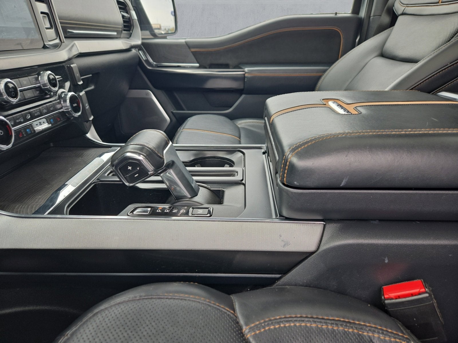 2022 Ford F-150 Base