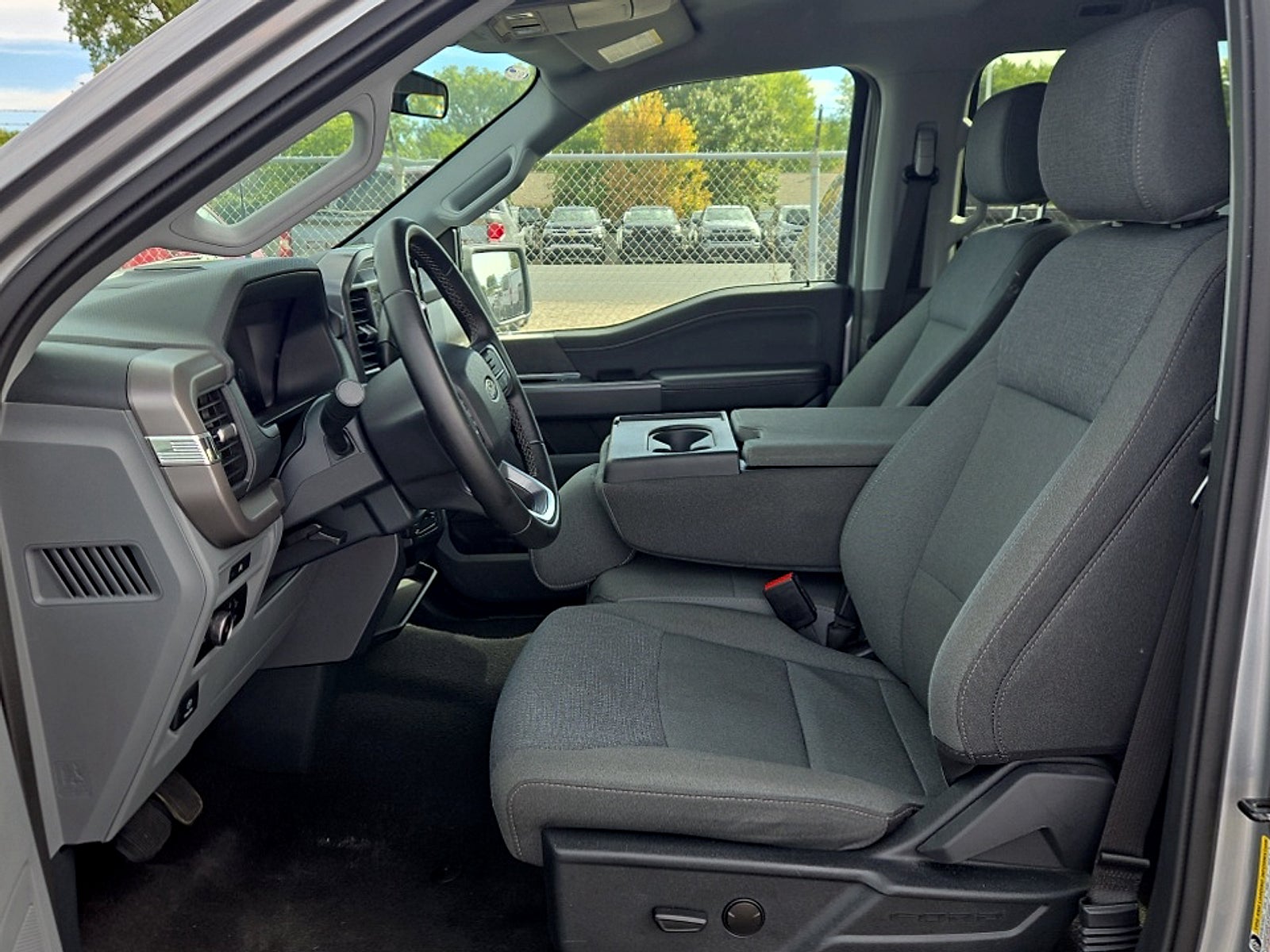 Photo 11