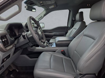 2025 Ford F-150 Lightning Pro