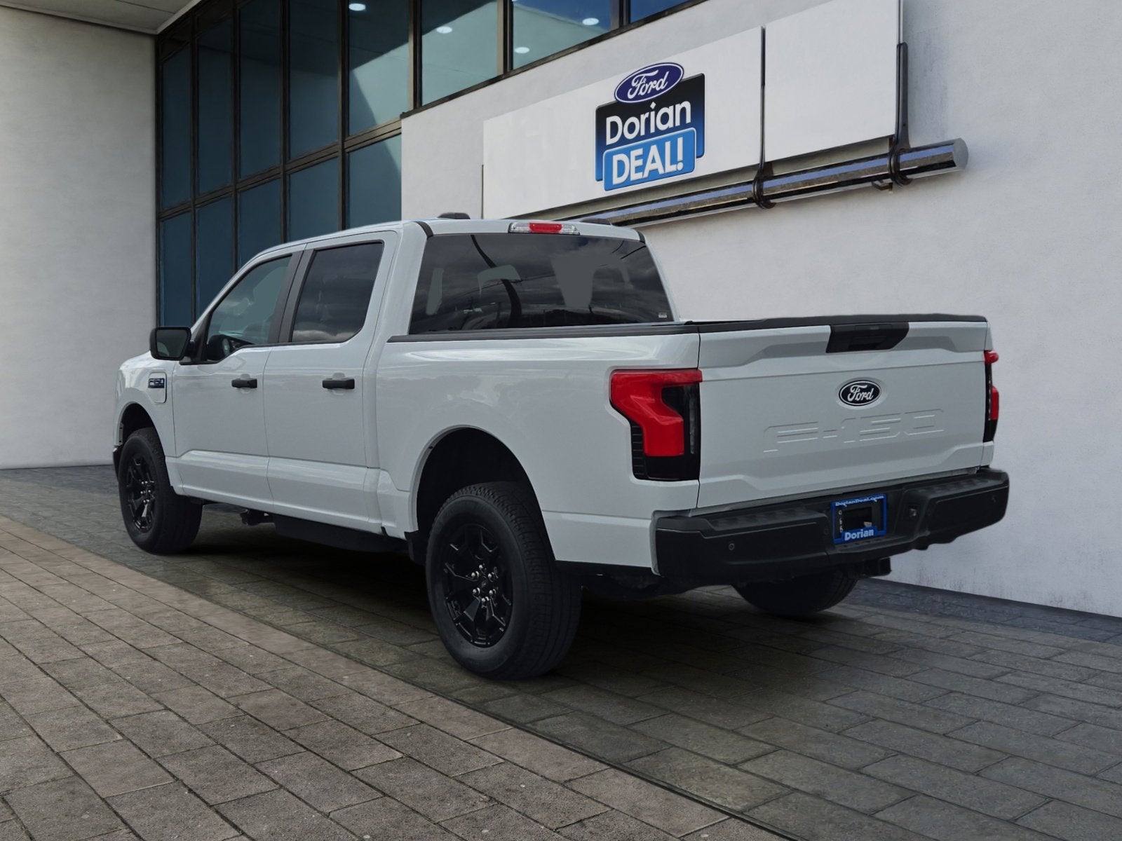 2025 Ford F-150 Lightning Pro
