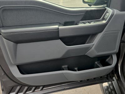 2023 Ford F-150 Lightning XLT
