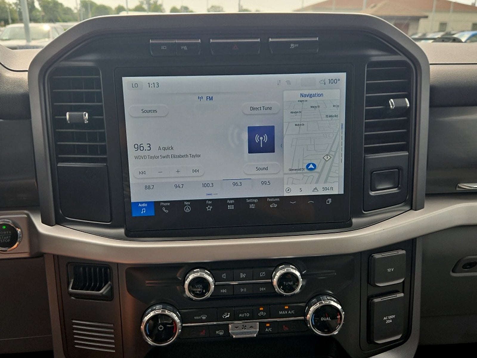 2023 Ford F-150 Lightning XLT