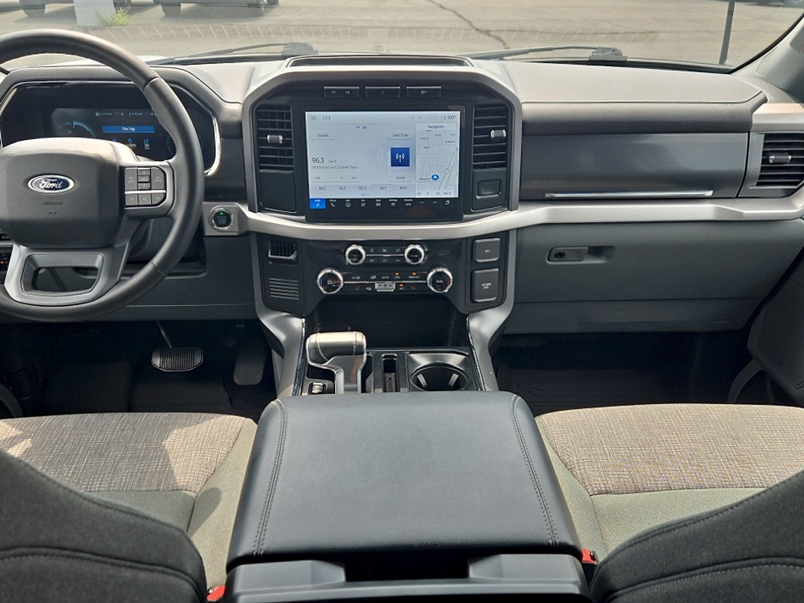 2023 Ford F-150 Lightning XLT