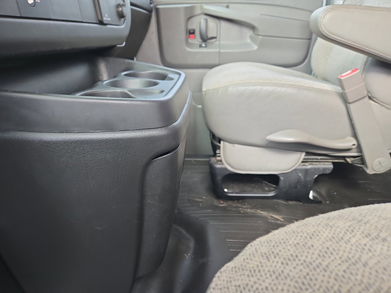 2015 Chevrolet Express Cargo Van CARGO