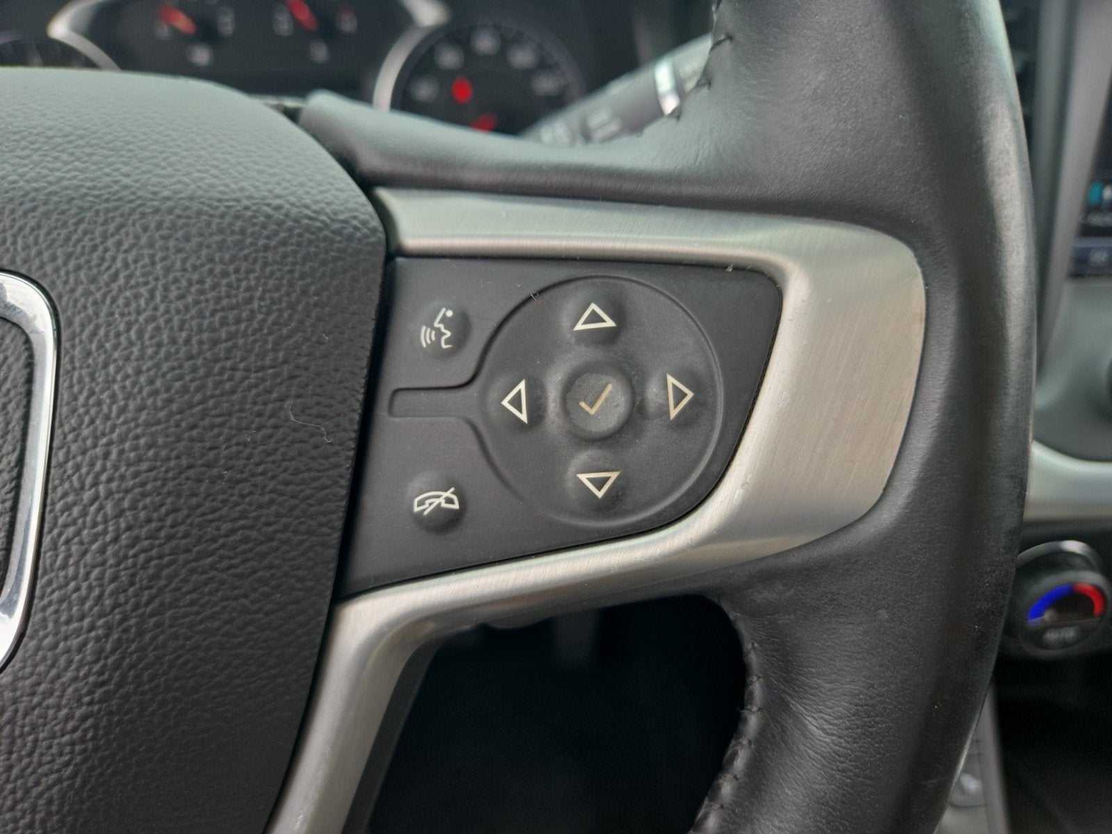 2017 GMC Acadia SLE