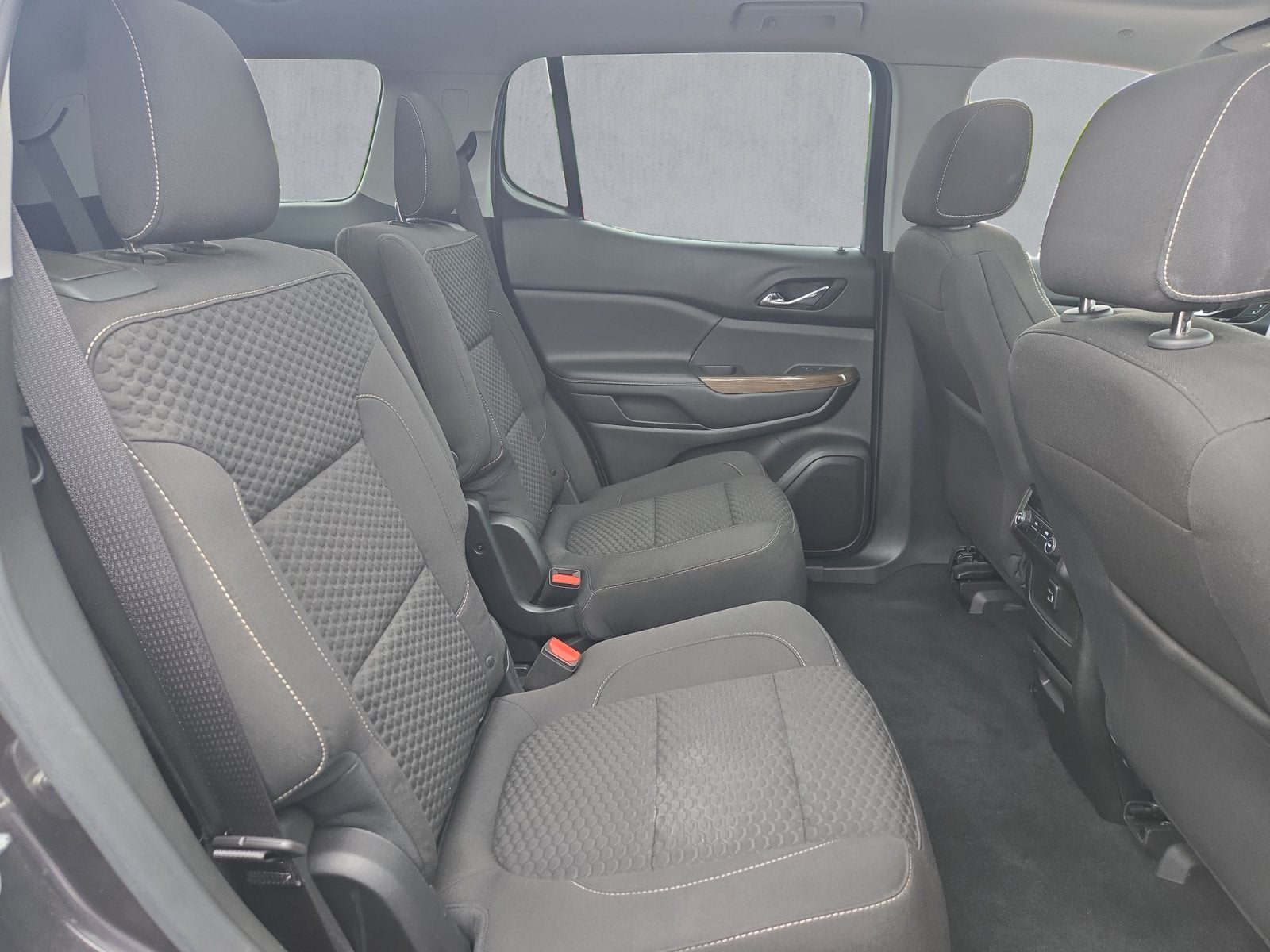 2017 GMC Acadia SLE