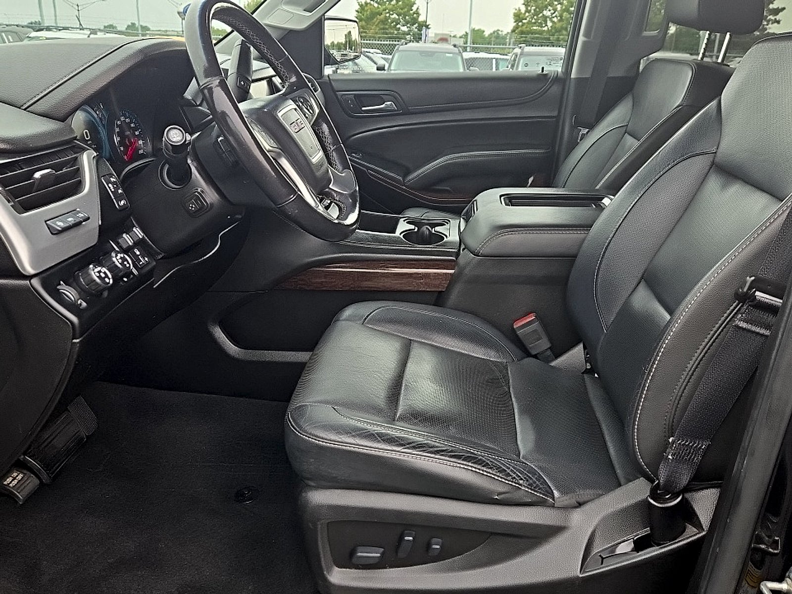 2019 GMC Yukon SLT
