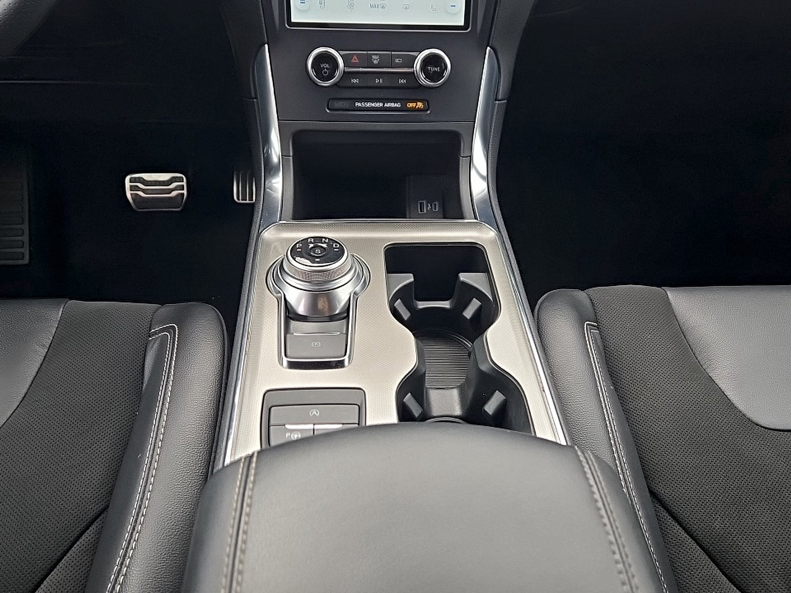 2024 Ford Edge ST