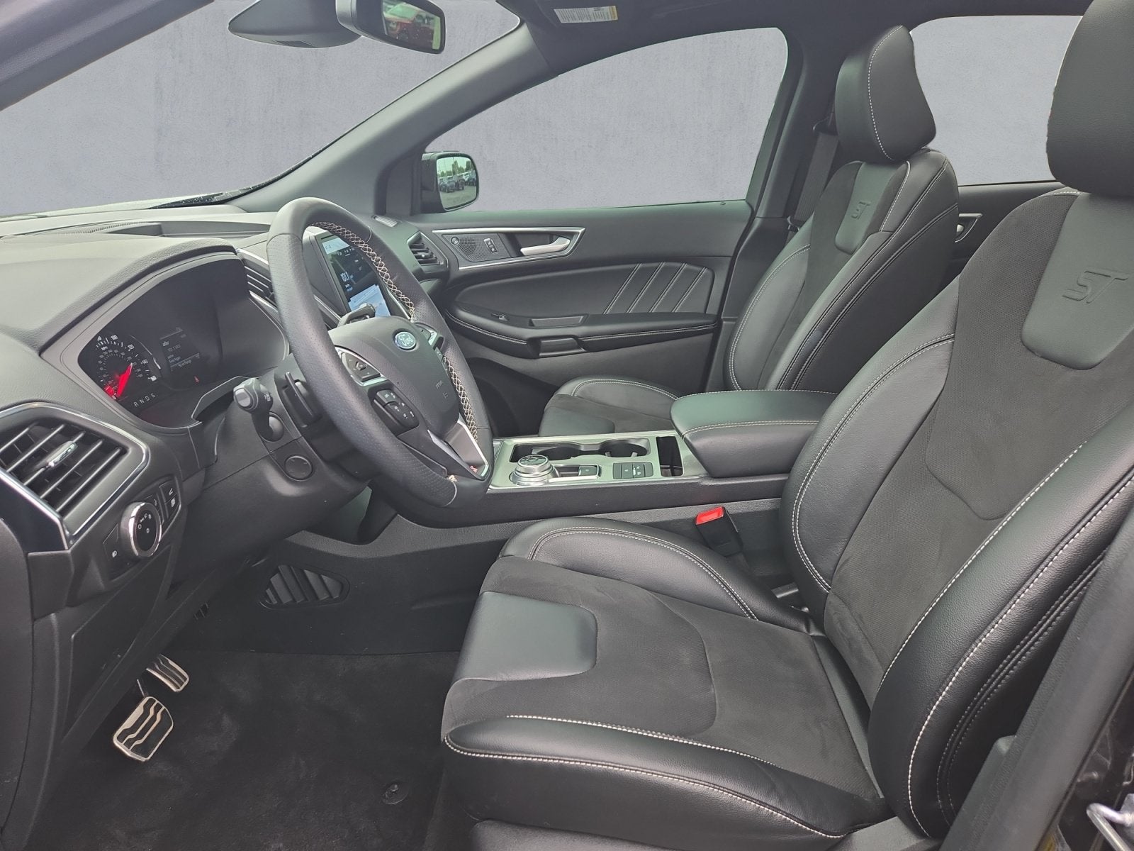 2024 Ford Edge ST