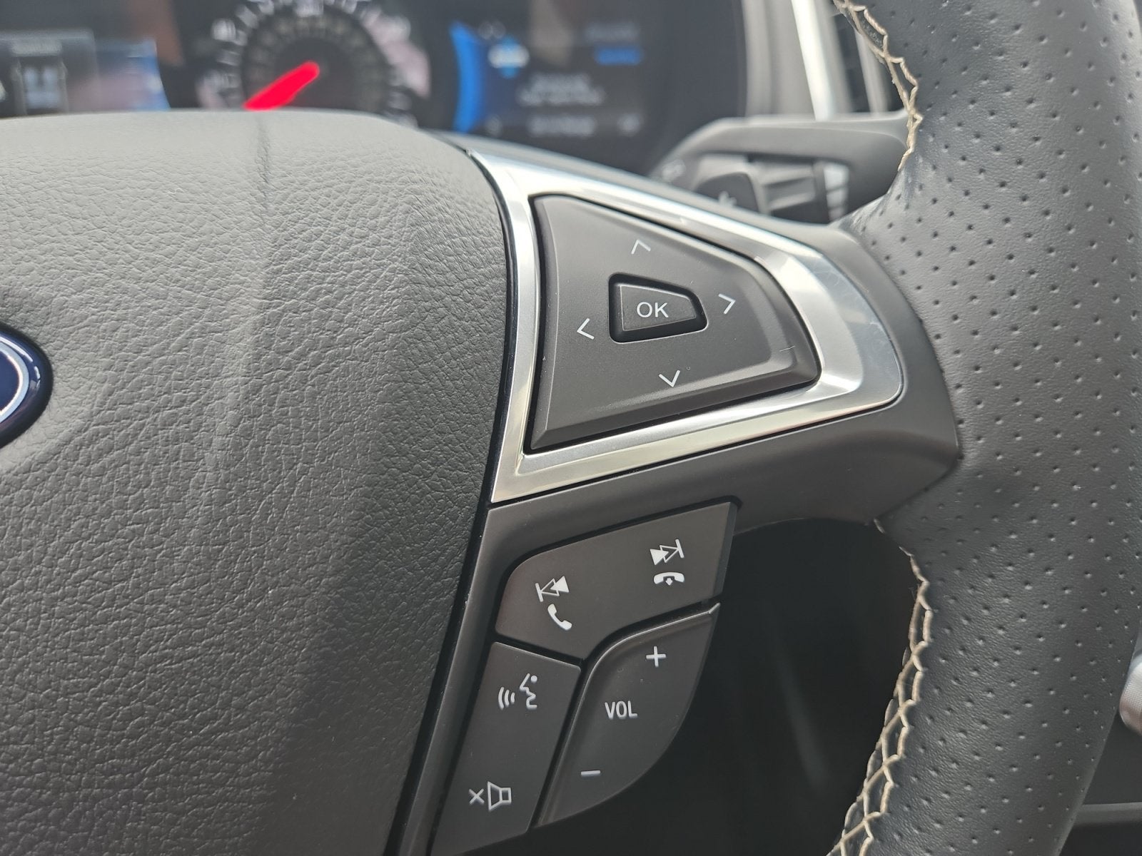 2024 Ford Edge ST
