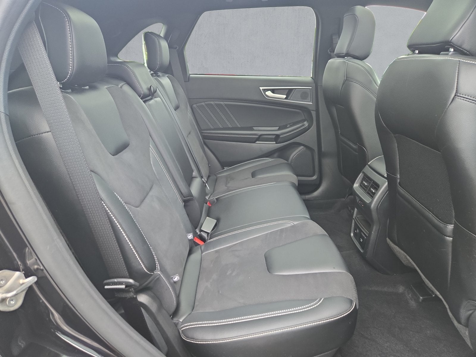 2024 Ford Edge ST