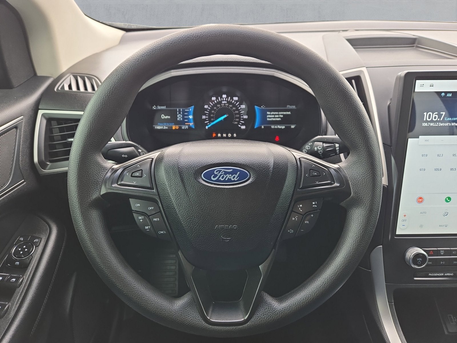 2022 Ford Edge SE