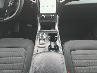 2022 Ford Edge SE