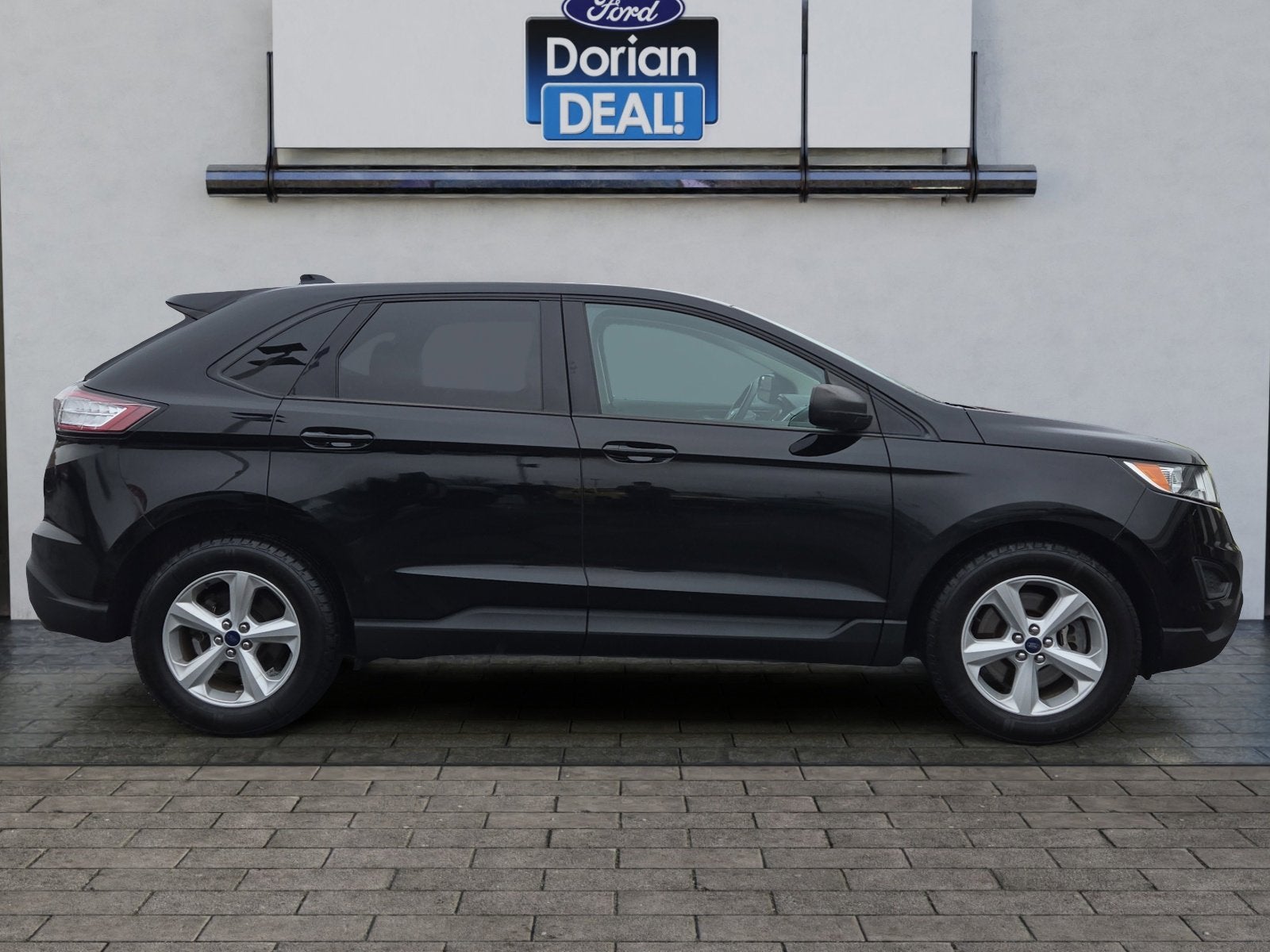 2016 Ford Edge SE