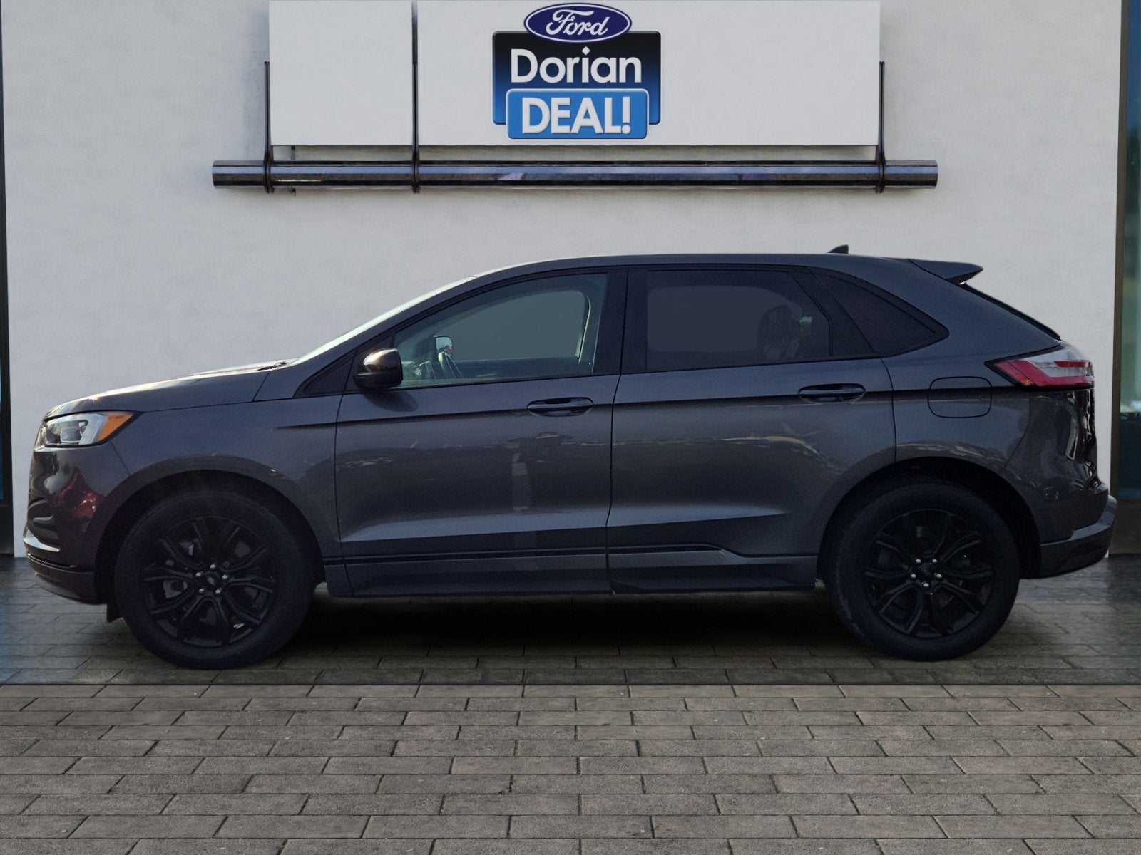 2023 Ford Edge SE