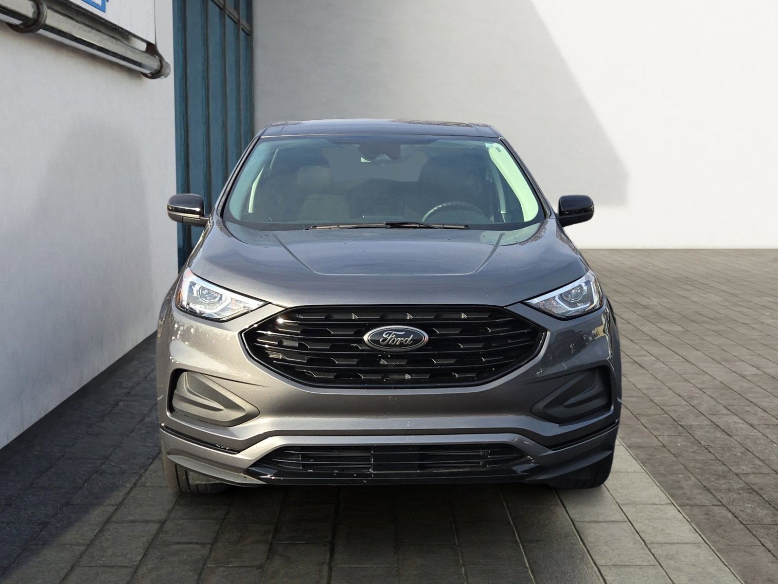 2023 Ford Edge SE