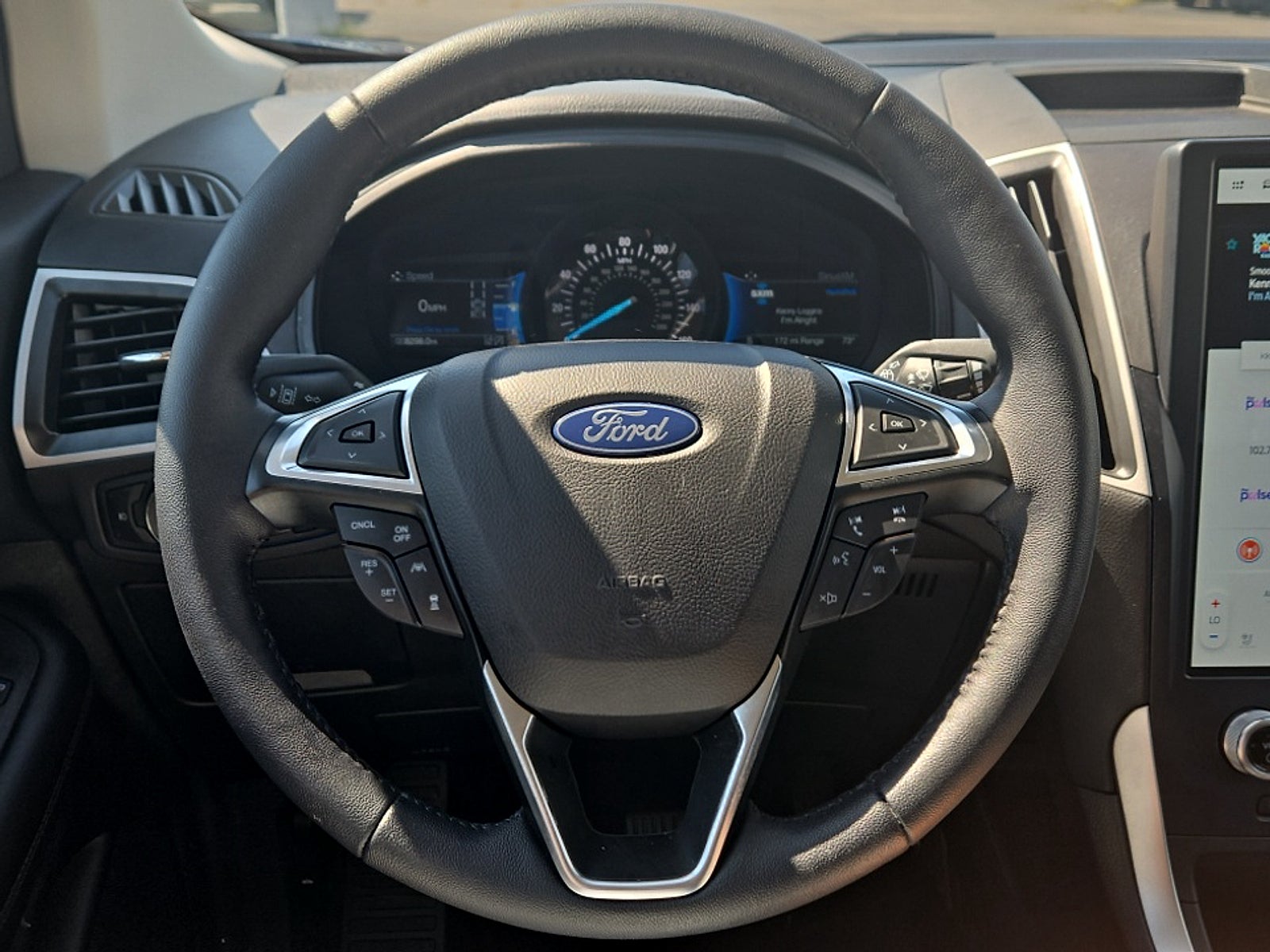 2023 Ford Edge SEL