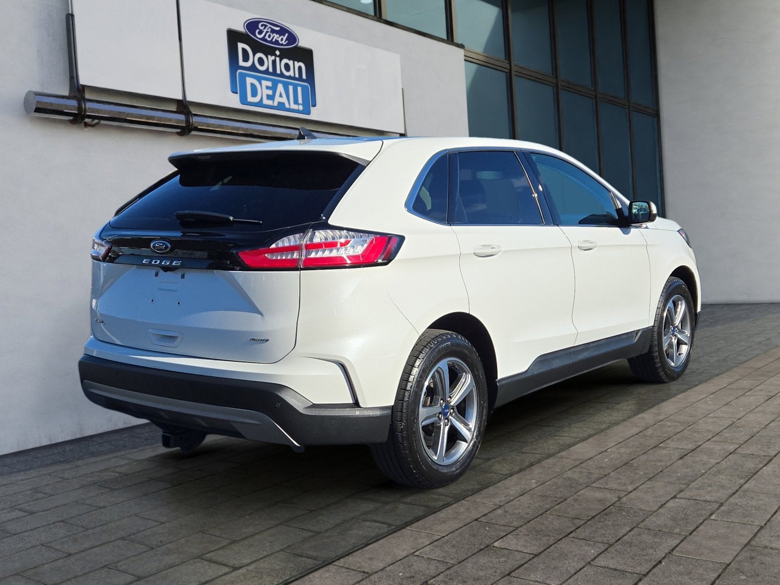 2022 Ford Edge SEL