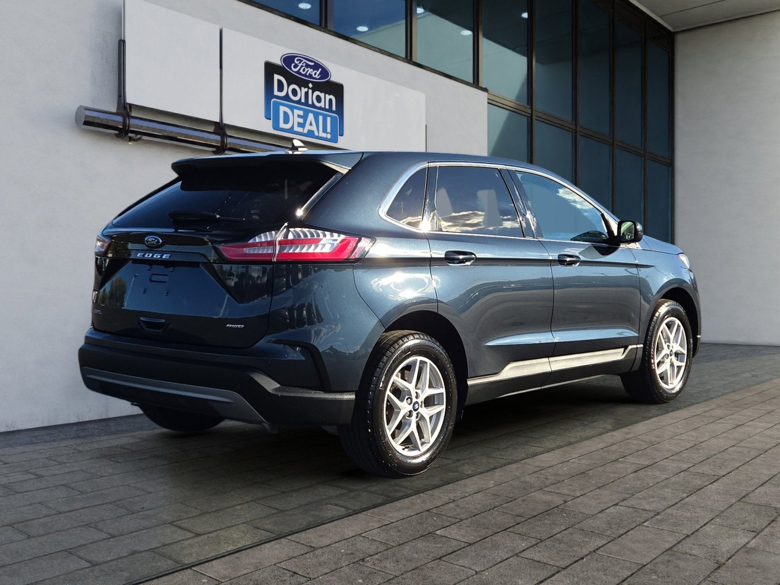 2022 Ford Edge SEL