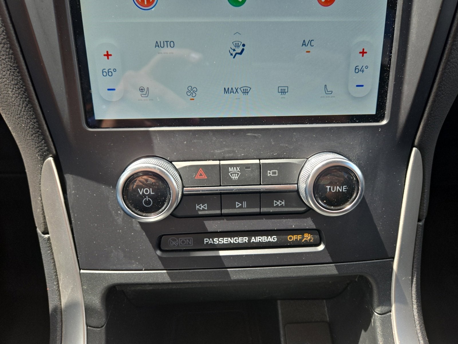 2024 Ford Edge STLINE