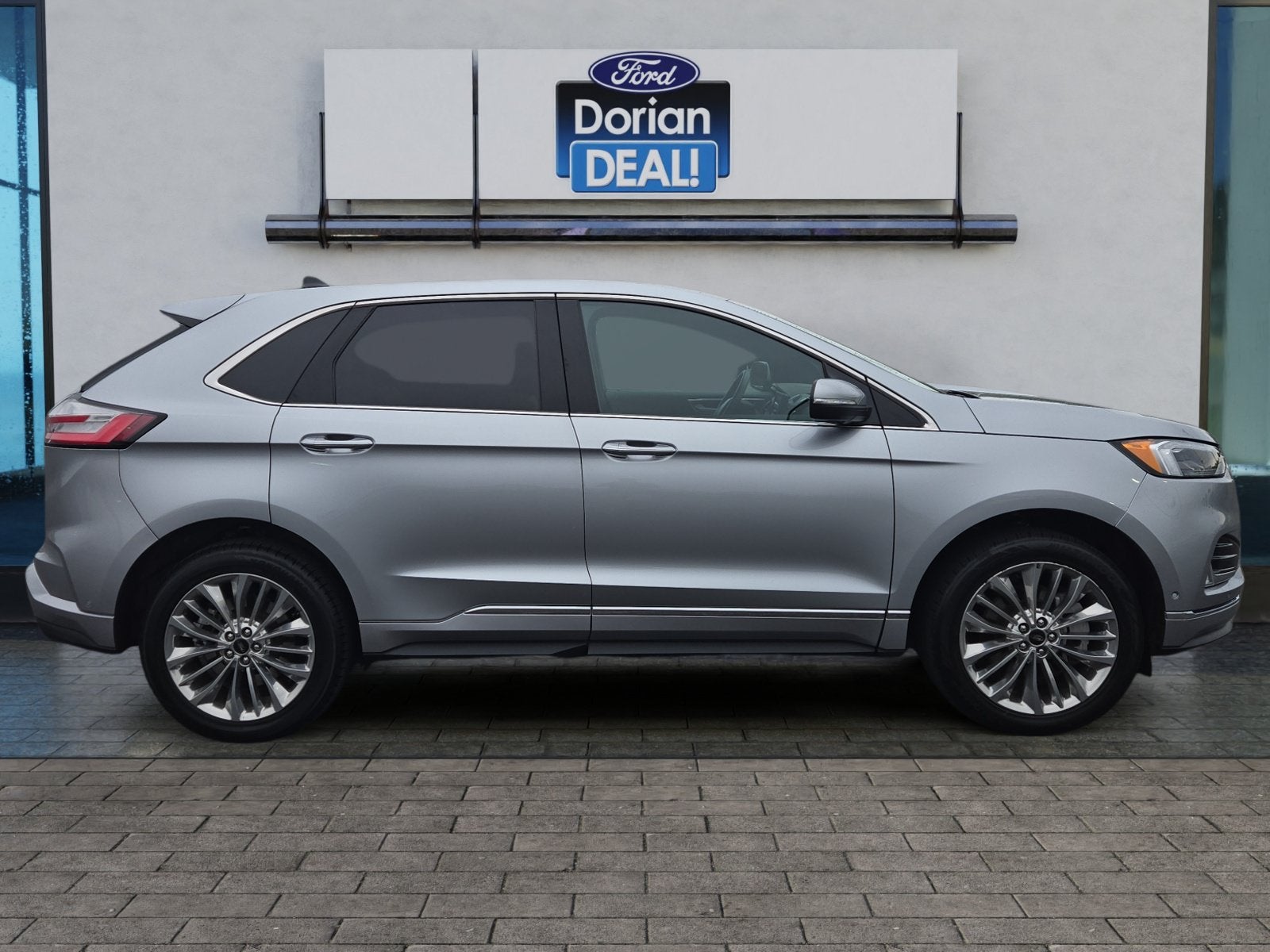 2024 Ford Edge Titanium