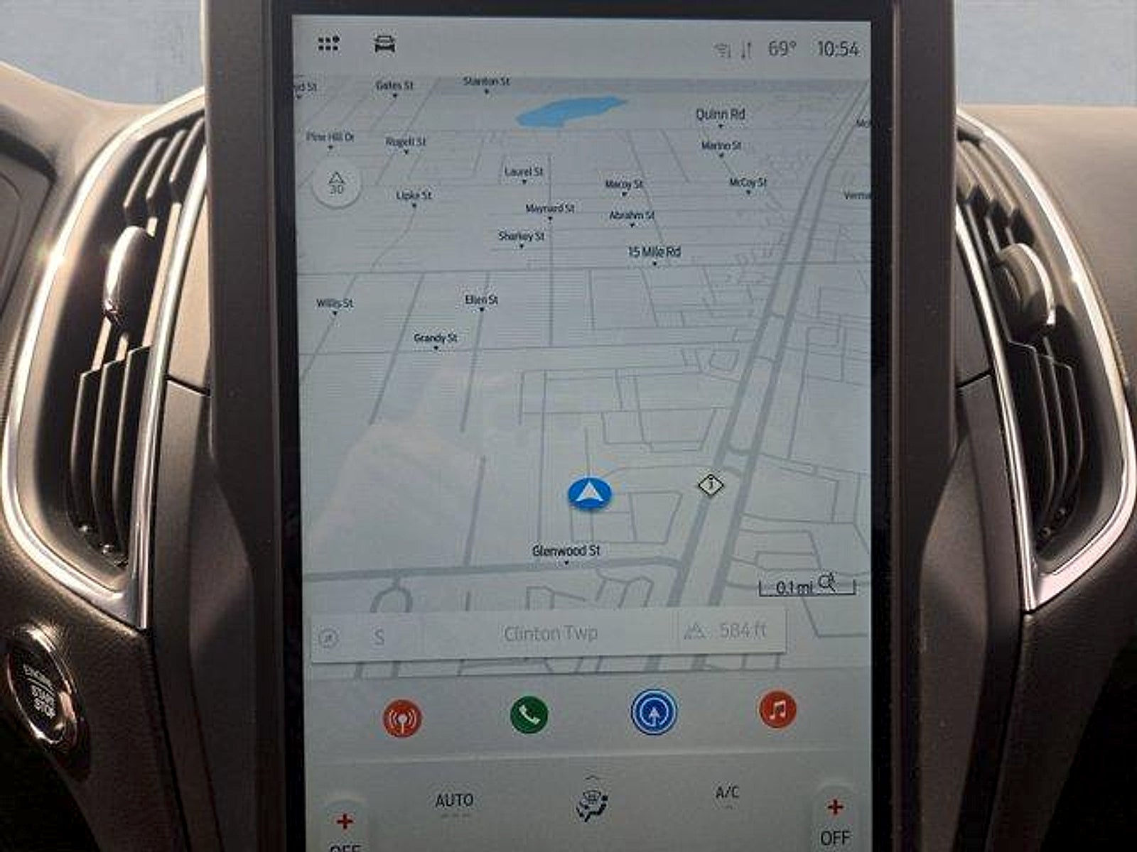 2024 Ford Edge Titanium