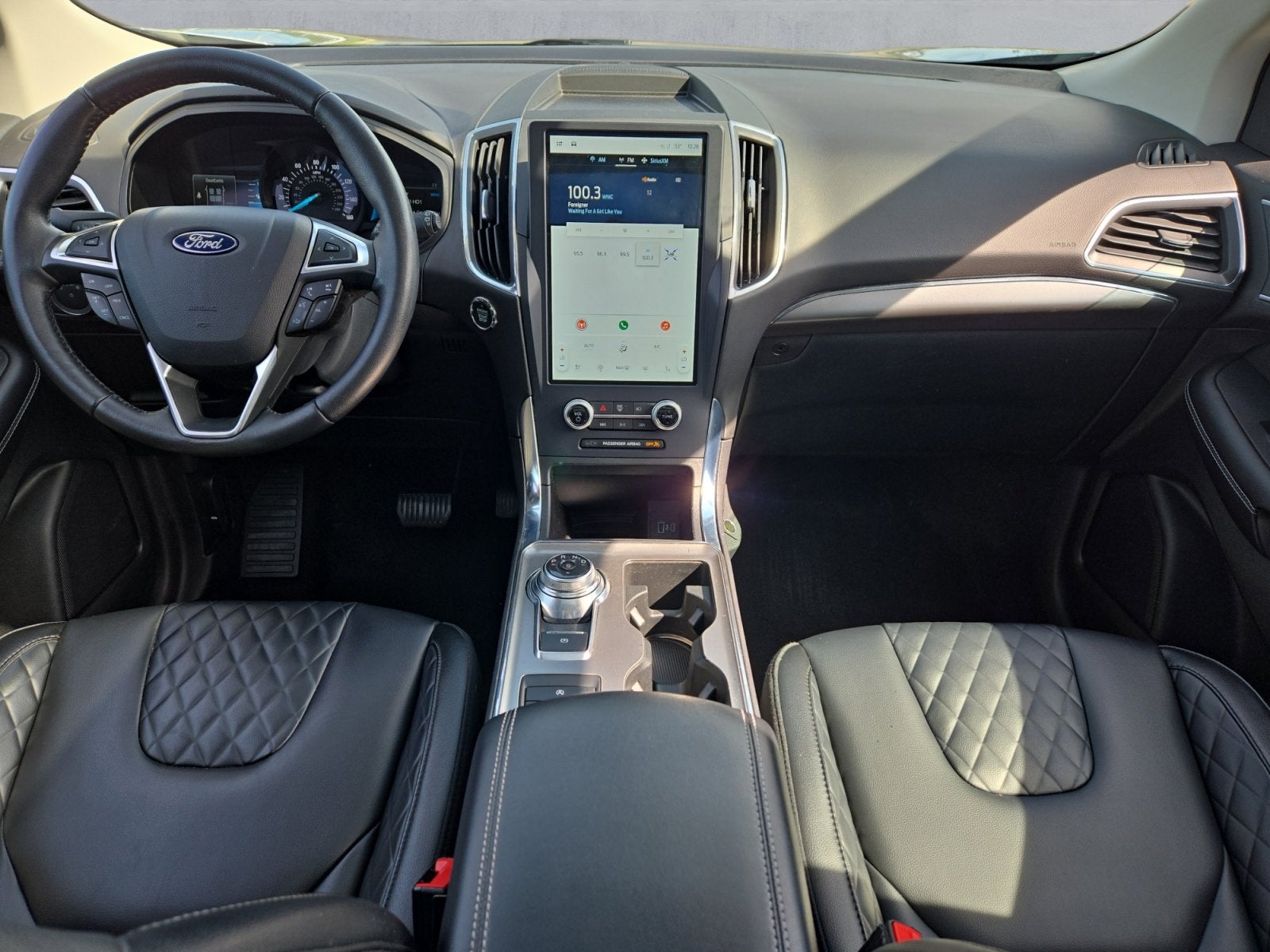 2023 Ford Edge Titanium