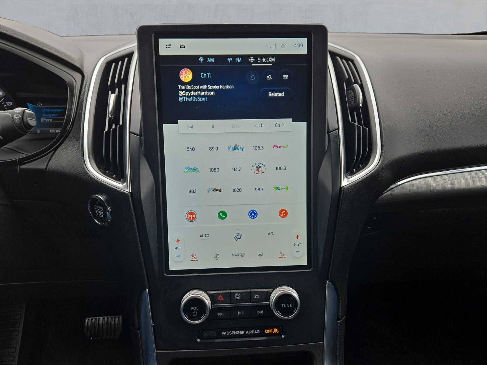 2024 Ford Edge Titanium