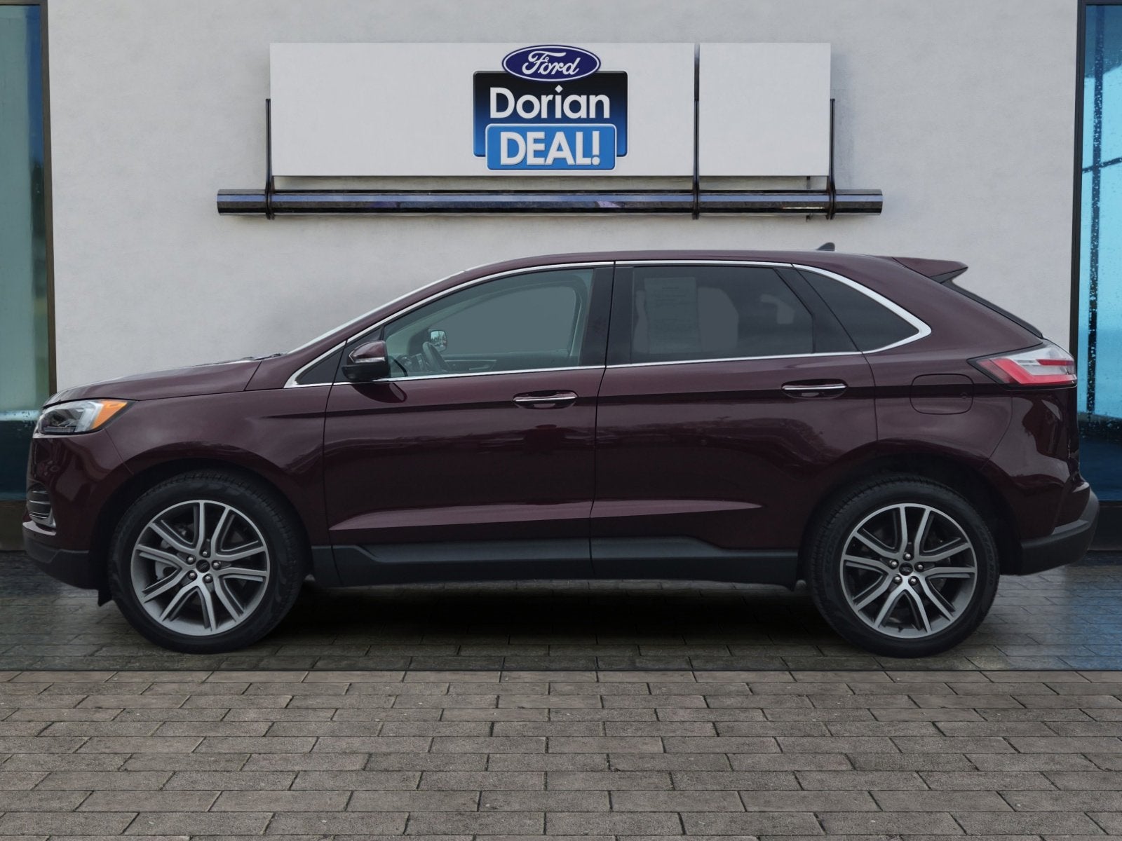 2024 Ford Edge Titanium
