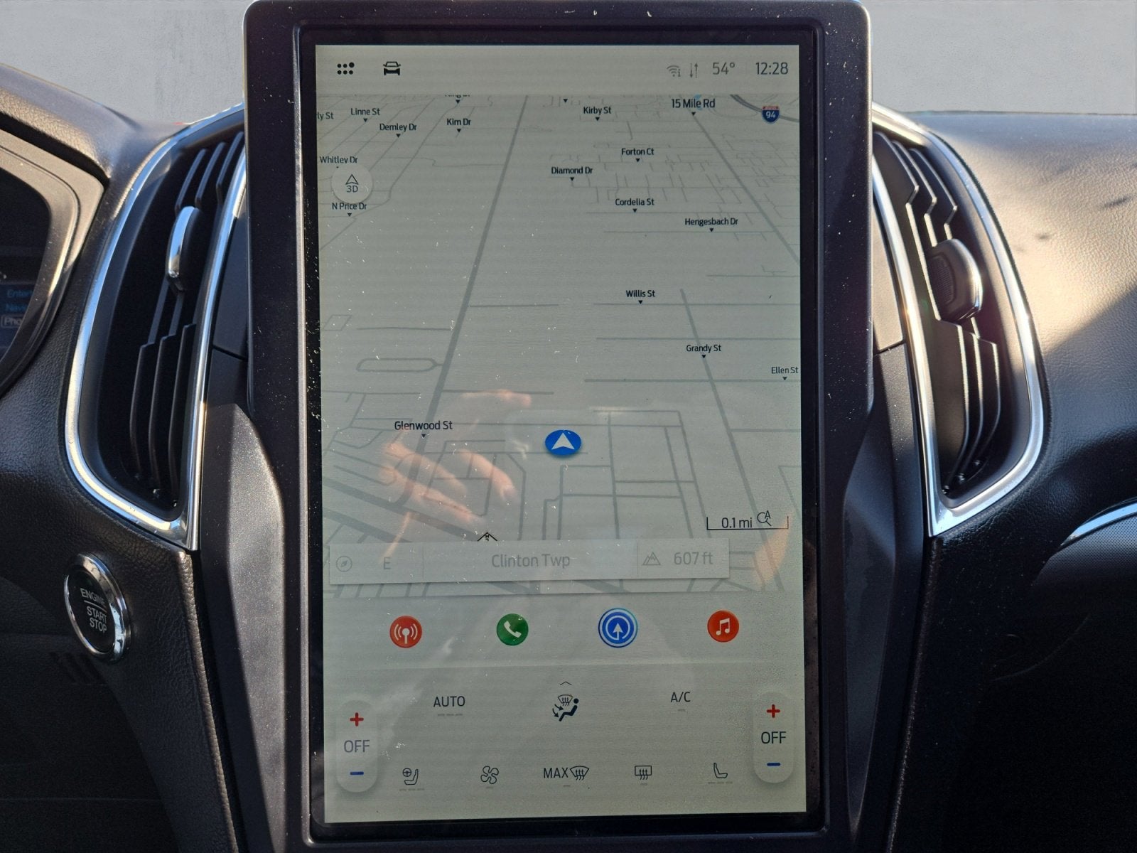 2024 Ford Edge Titanium