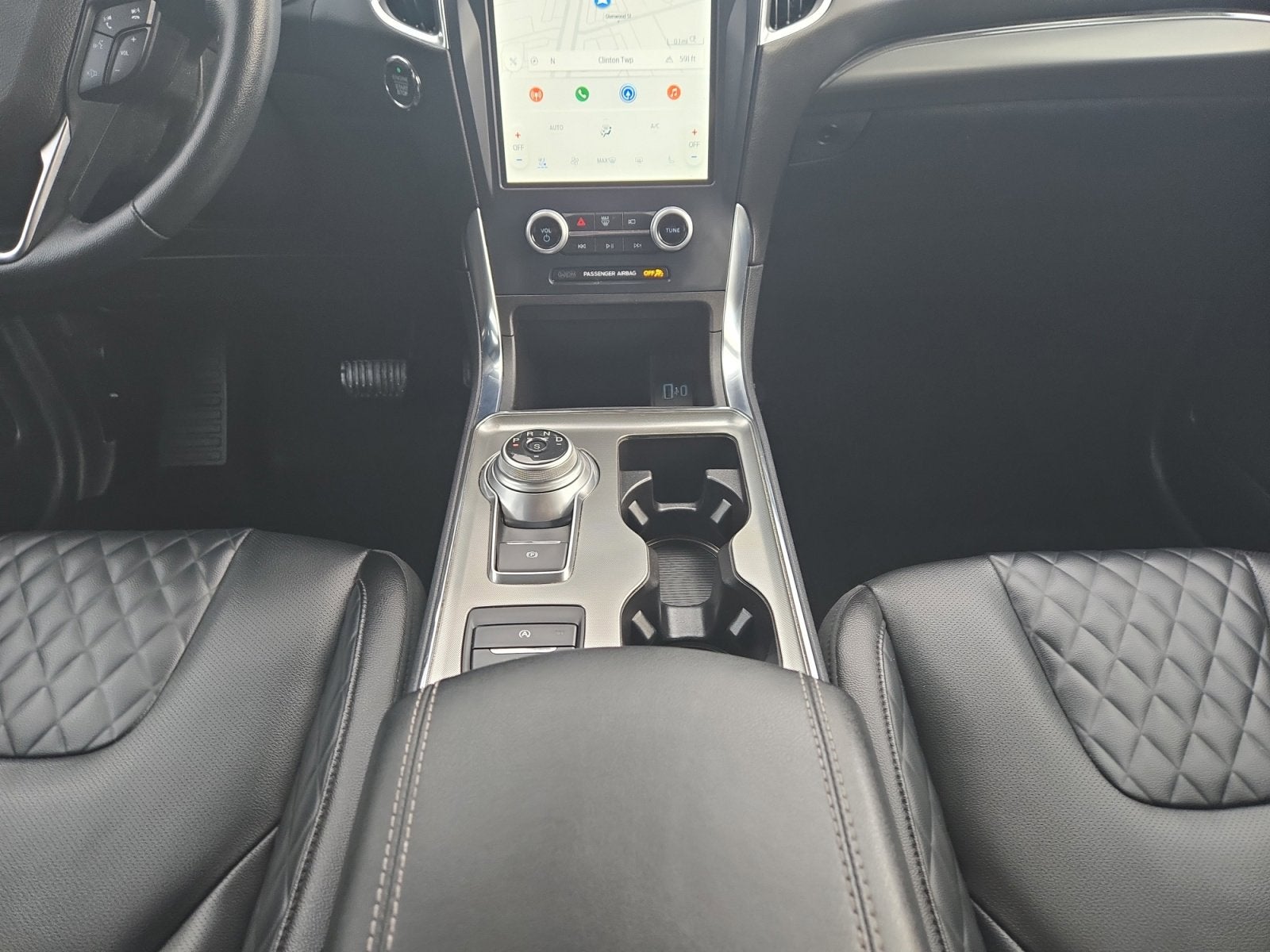 2023 Ford Edge Titanium