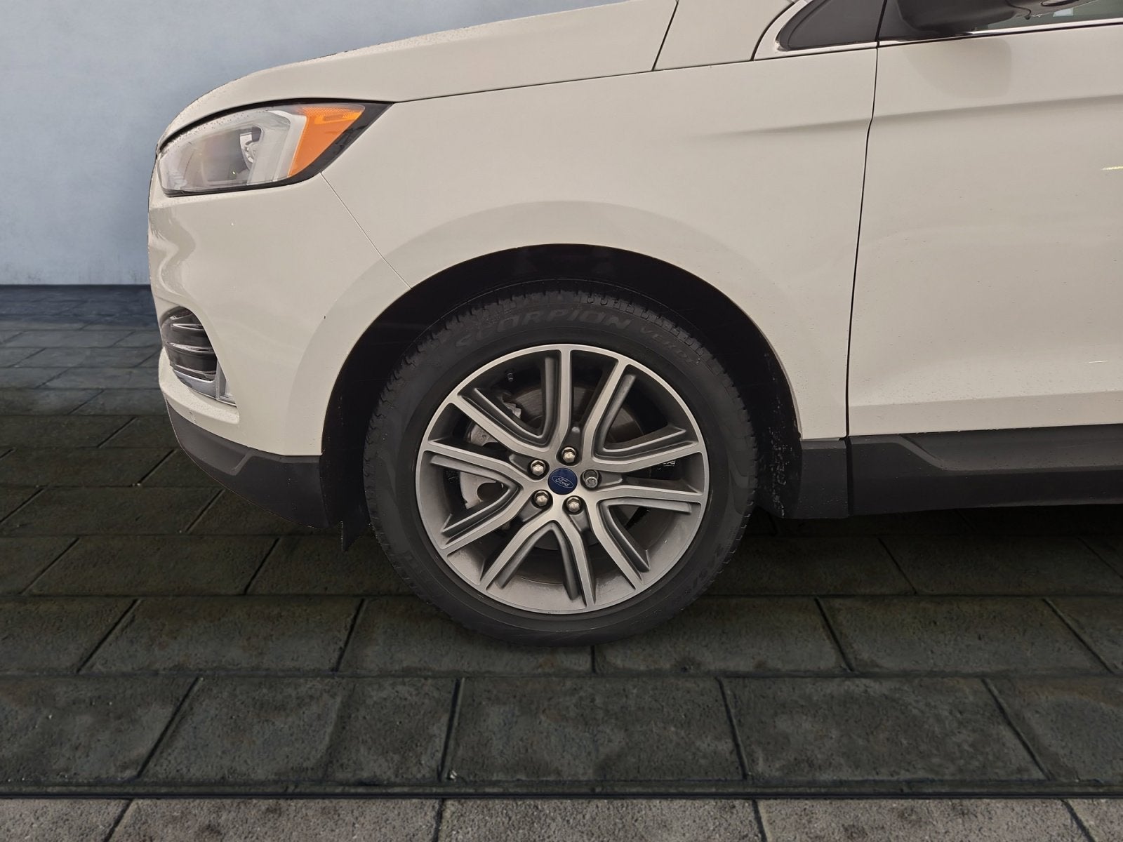 2022 Ford Edge Titanium