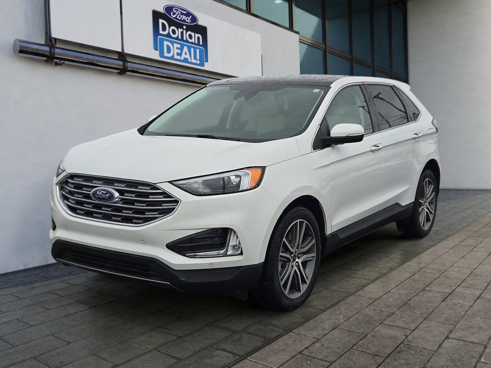 2022 Ford Edge Titanium