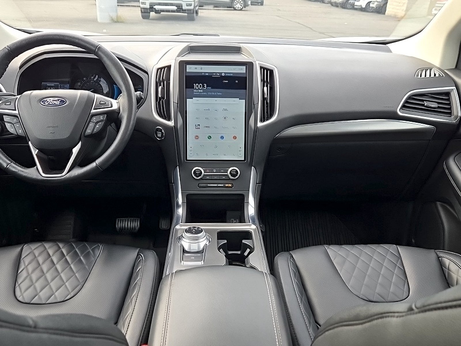2024 Ford Edge Titanium