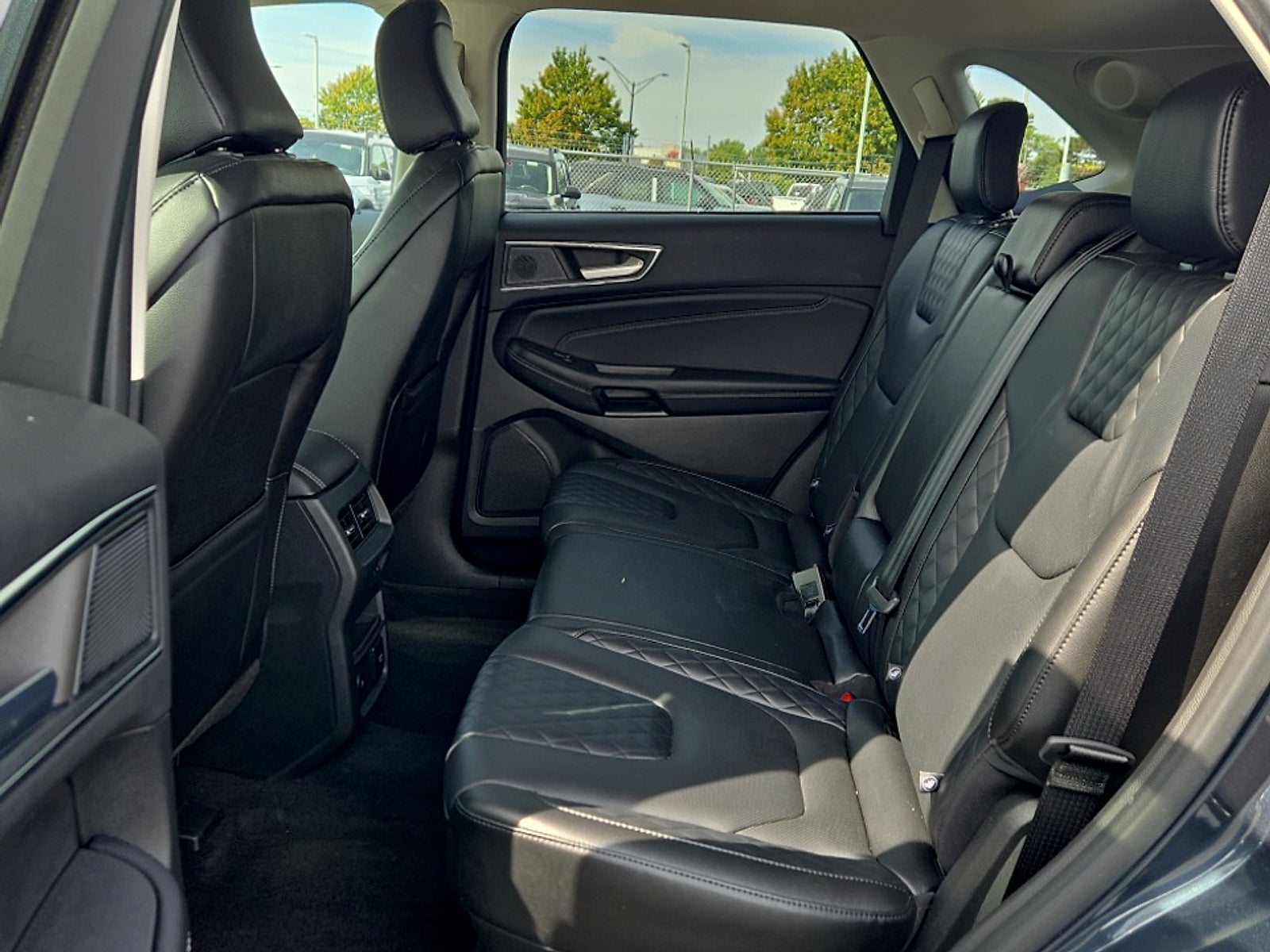 2023 Ford Edge Titanium