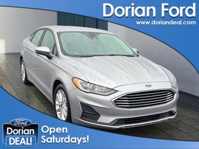 2020 Ford Fusion SE