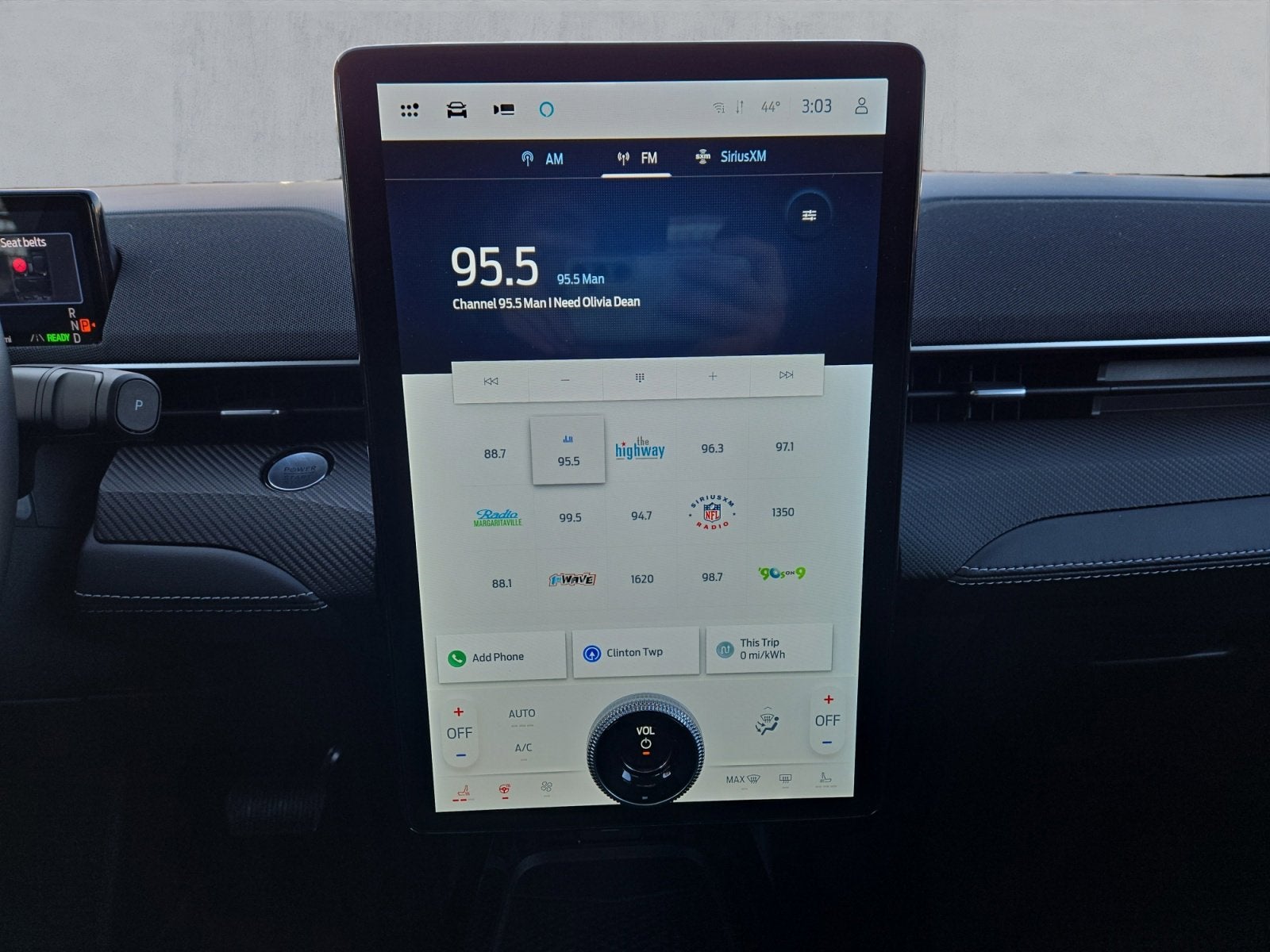 2025 Ford Mustang Mach-E Select