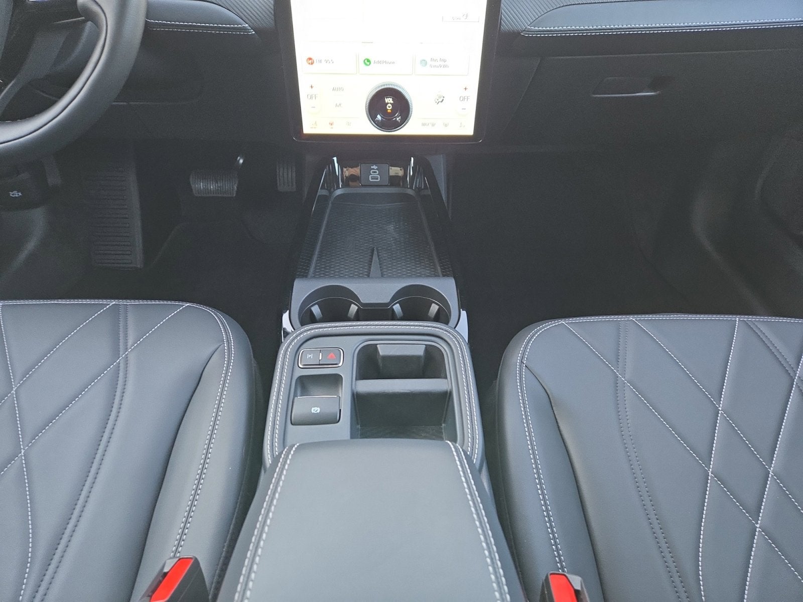 2025 Ford Mustang Mach-E Select