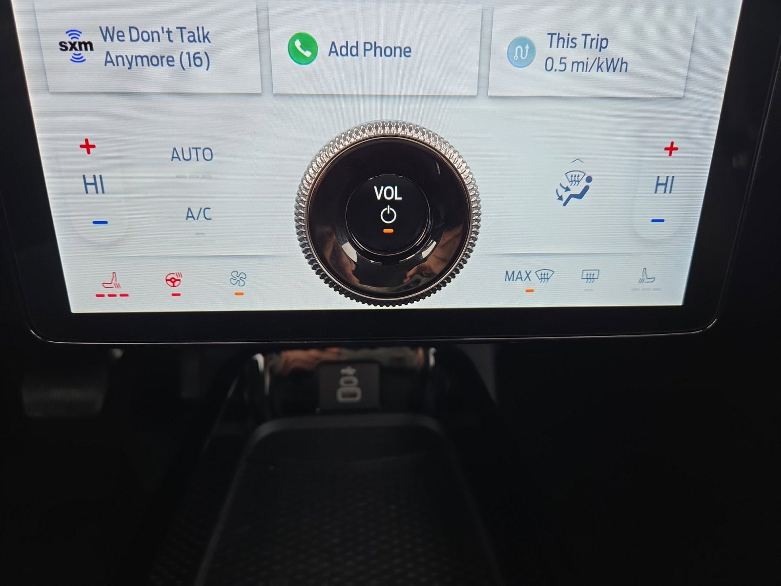 2025 Ford Mustang Mach-E Select