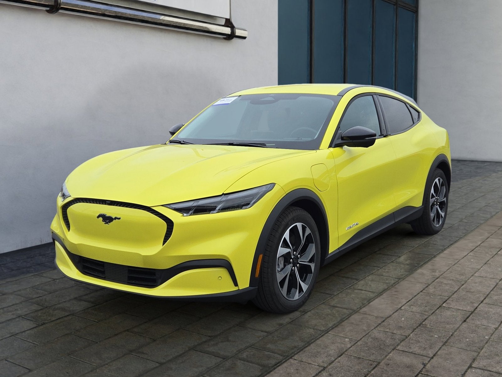 2025 Ford Mustang Mach-E Select