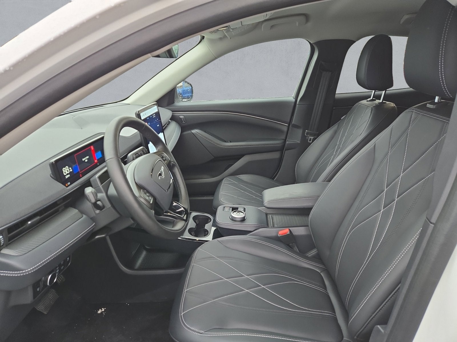 2024 Ford Mustang Mach-E Select