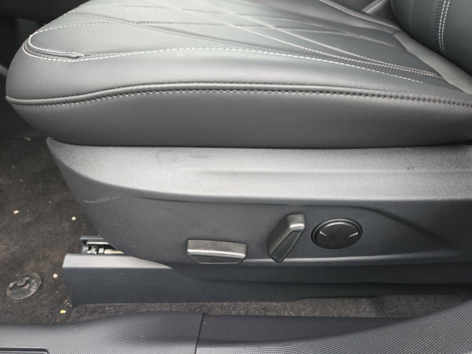 2024 Ford Mustang Mach-E Select