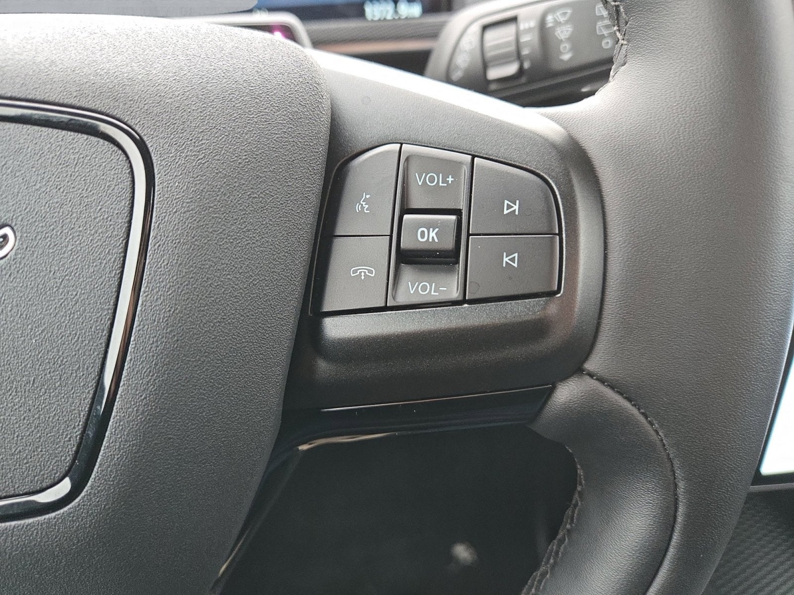 2024 Ford Mustang Mach-E Select