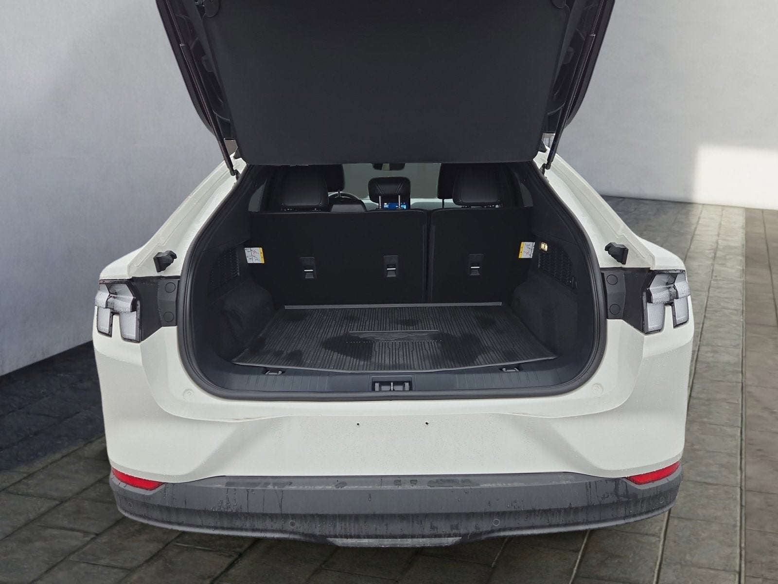 2024 Ford Mustang Mach-E Select