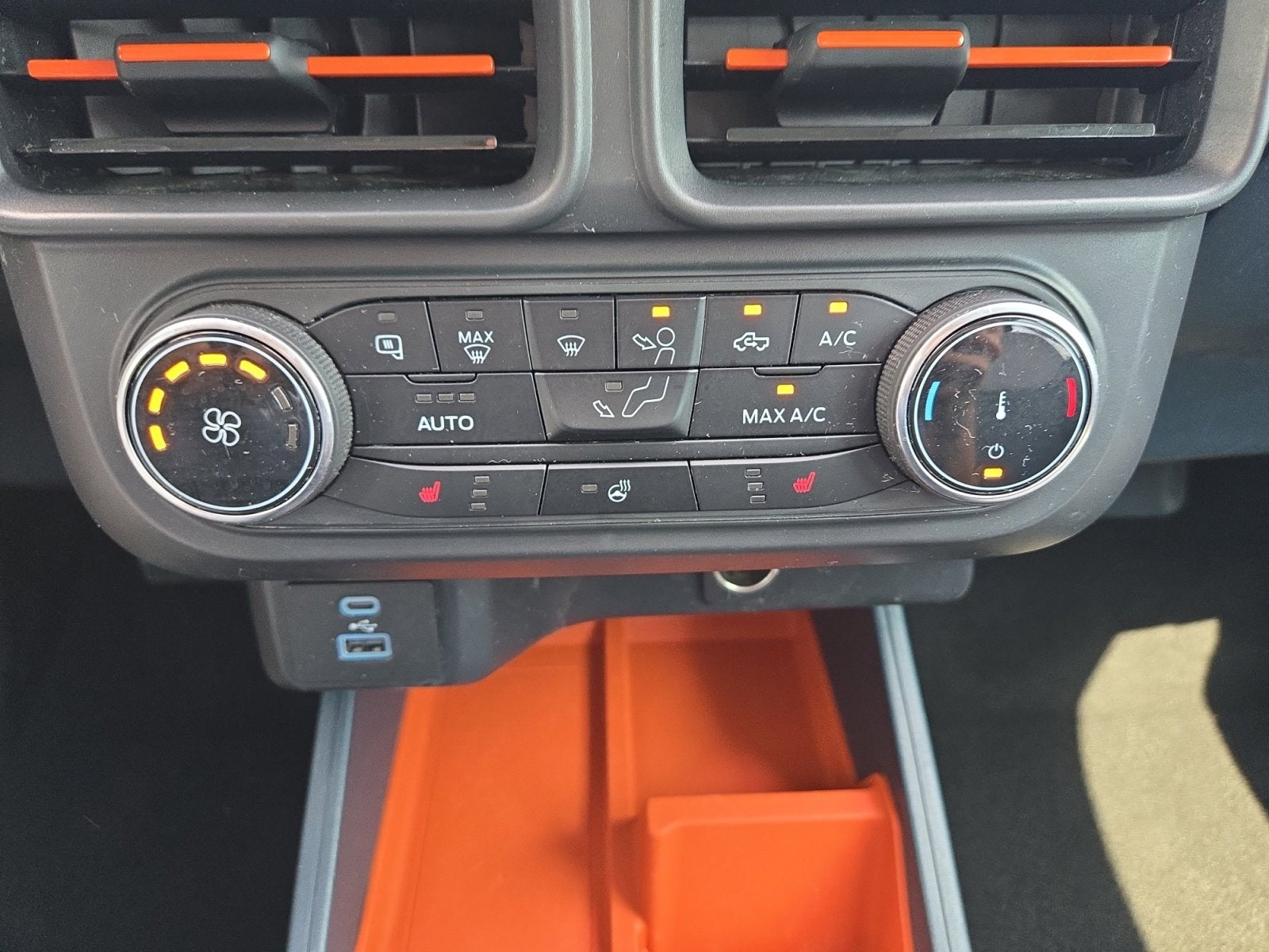 2023 Ford Maverick Base