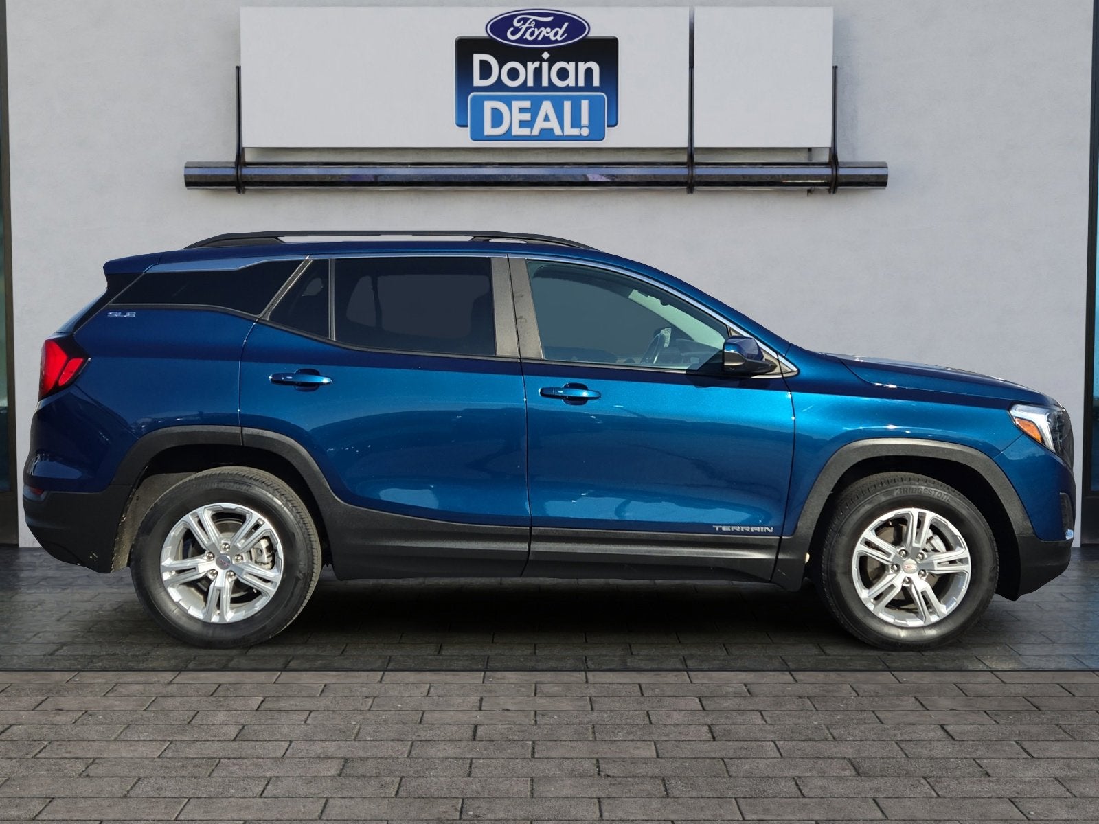 2021 GMC Terrain SLE