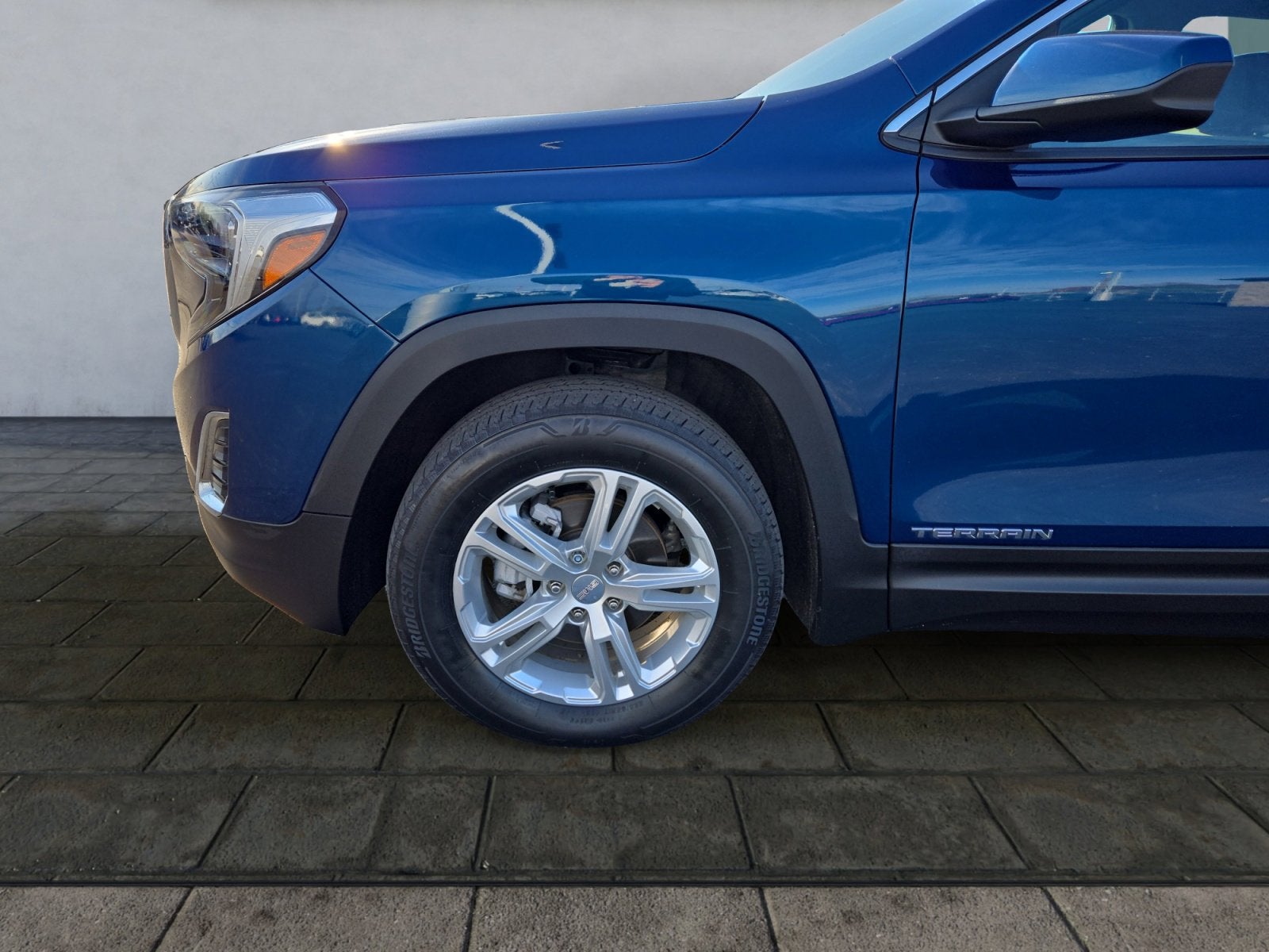 2021 GMC Terrain SLE