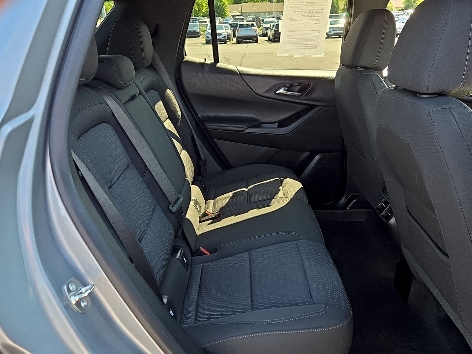 2025 Chevrolet Equinox FWD LT