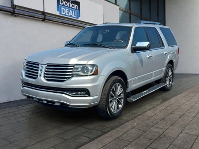 2017 Lincoln Navigator Select